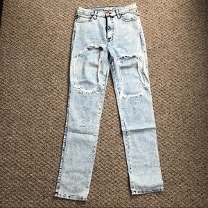 NBW Vibrant MIU Distressed Skinny Highwaist Denim